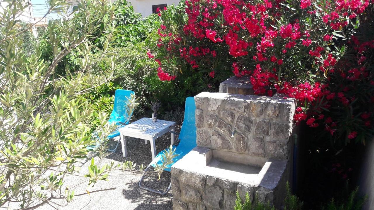Apartment Arte Vrbnik Bagian luar foto